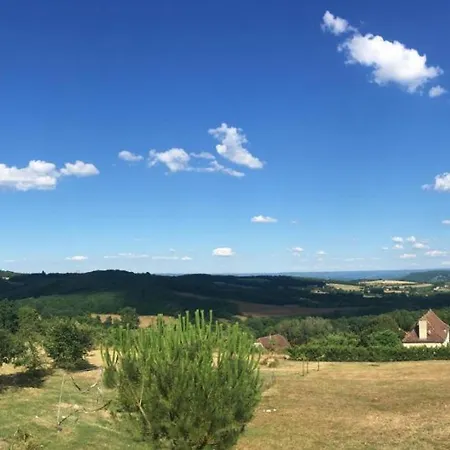 4 Etoiles - 3 - 6 Personnes - Vue Exceptionnelle * Martel