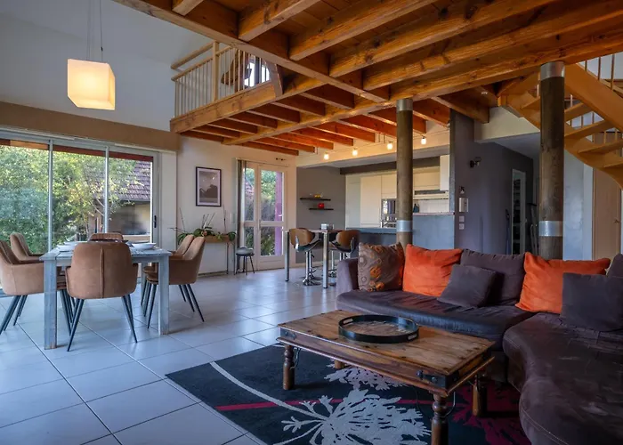 Villa 4 Etoiles - 3 - 6 Personnes - Nature, Campagne, Confort Moderne, Charme, Jardin Et Vue Exceptionnelle - Proche *